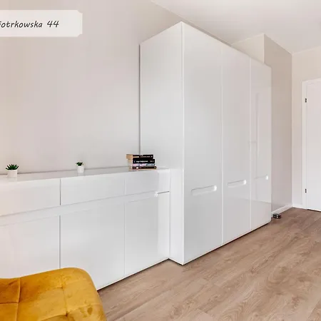 Regnum Noctis Piotrkowska 44 Lumiere Apartmán