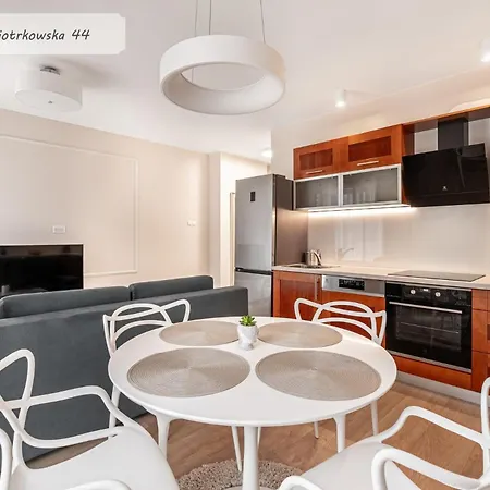 Regnum Noctis Piotrkowska 44 Lumiere Apartment *