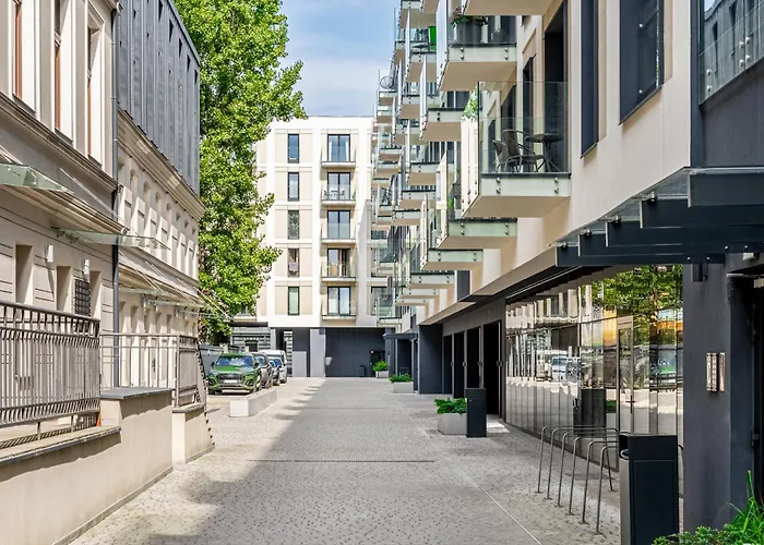 Regnum Noctis Piotrkowska 44 Lumiere *